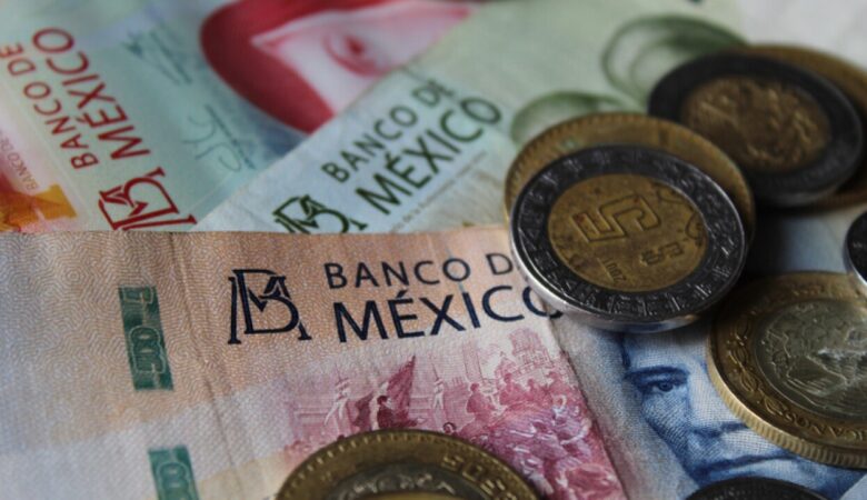 Cetes a dos años reducen rendimientos a un dígito, anticipa recorte de Banxico