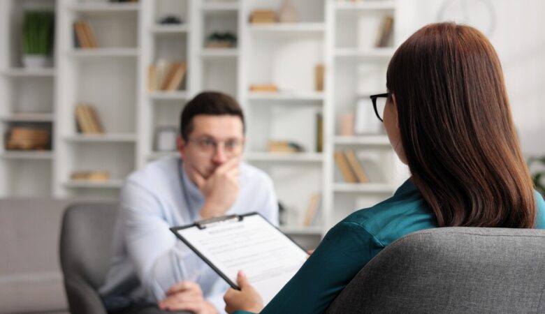 El presupuesto para salud mental en México es menor al recomendado por la OMS