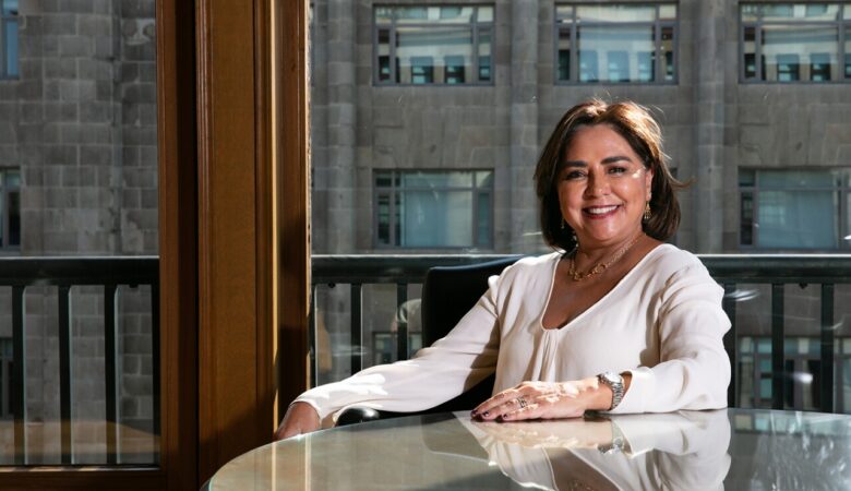 Banxico debe ser prudente ante Trump: Irene Espinosa