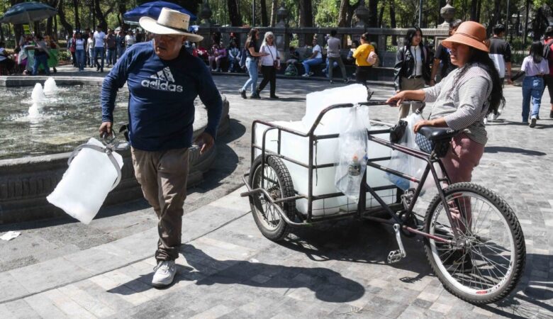 La mitad de los mexicanos se queda sin pago de aguinaldo