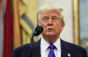 Antes de reunión con China, Trump dice que arancel del 80% “parece correcto”